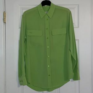 Equipment button down